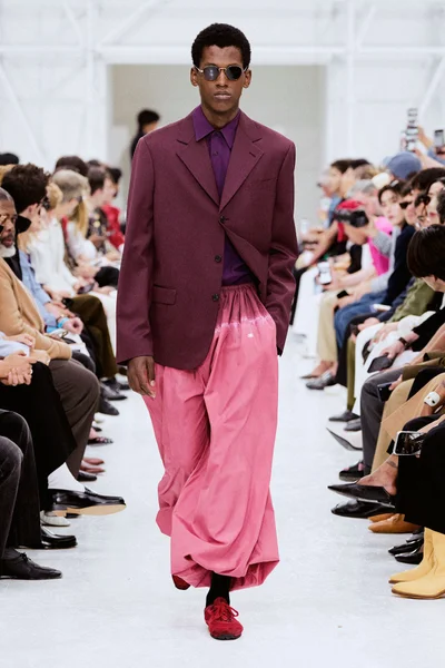 Look 22